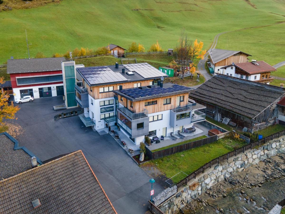 Aparthotel Ambiente Umhausen Bagian luar foto