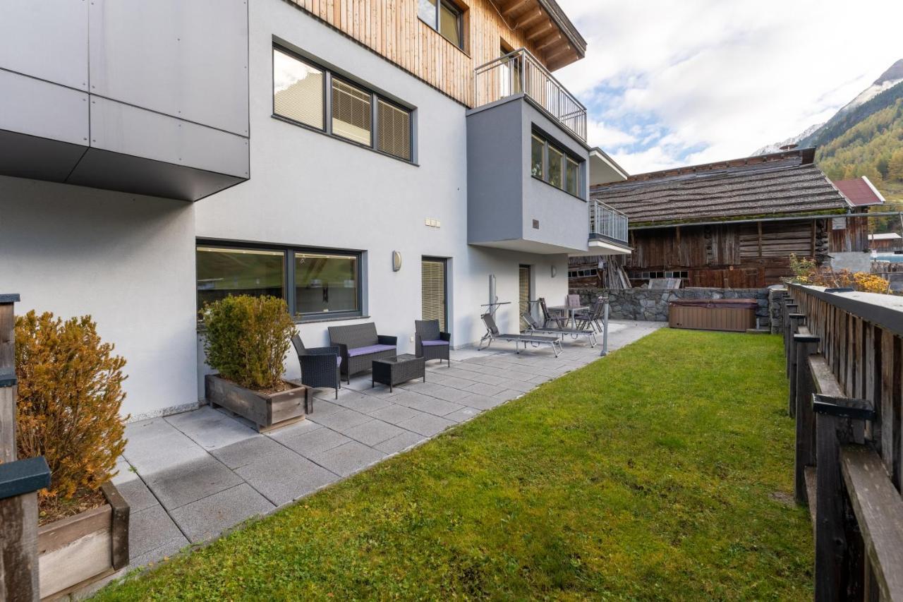 Aparthotel Ambiente Umhausen Bagian luar foto