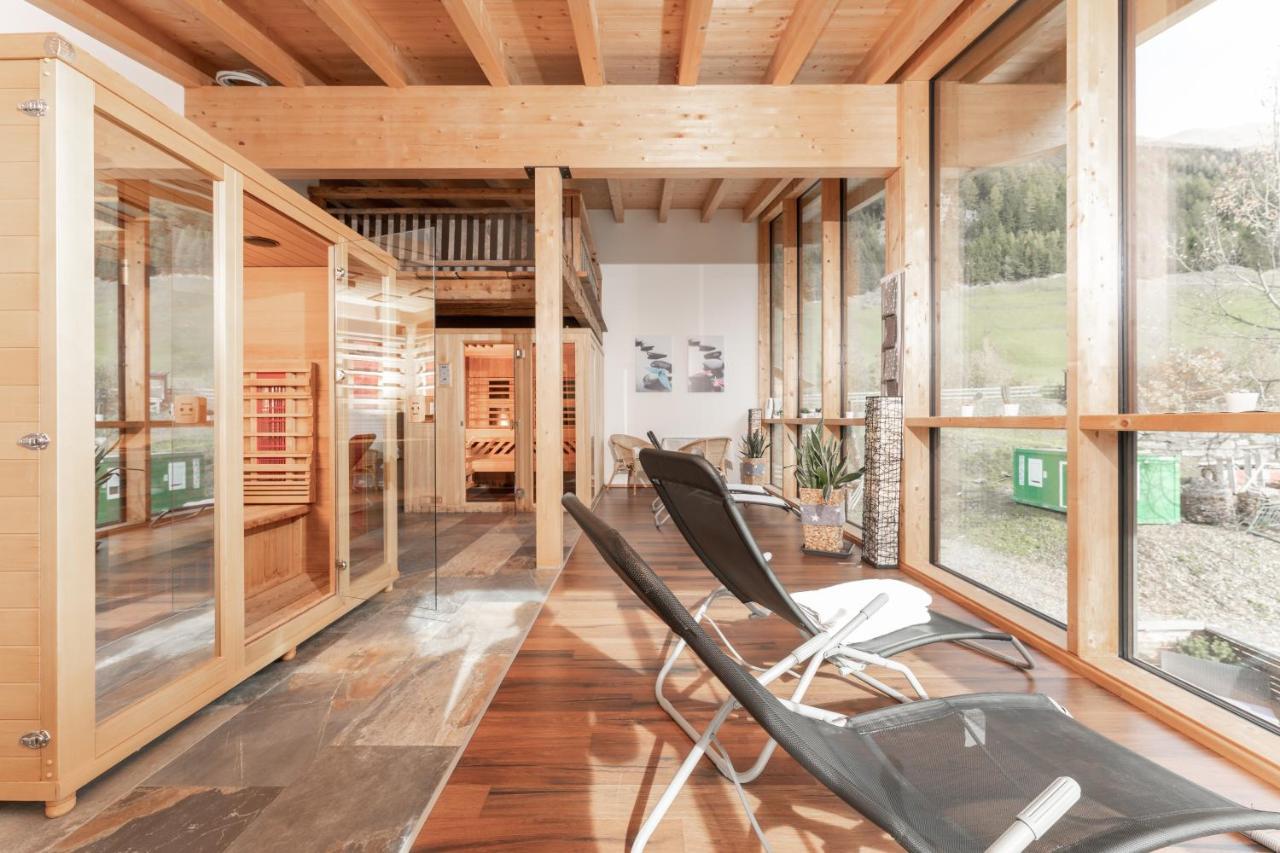 Aparthotel Ambiente Umhausen Bagian luar foto