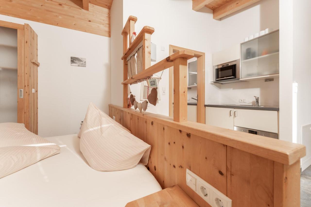 Aparthotel Ambiente Umhausen Bagian luar foto