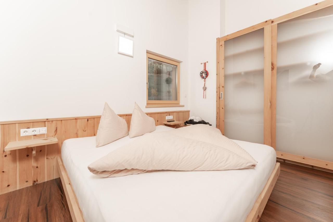 Aparthotel Ambiente Umhausen Bagian luar foto