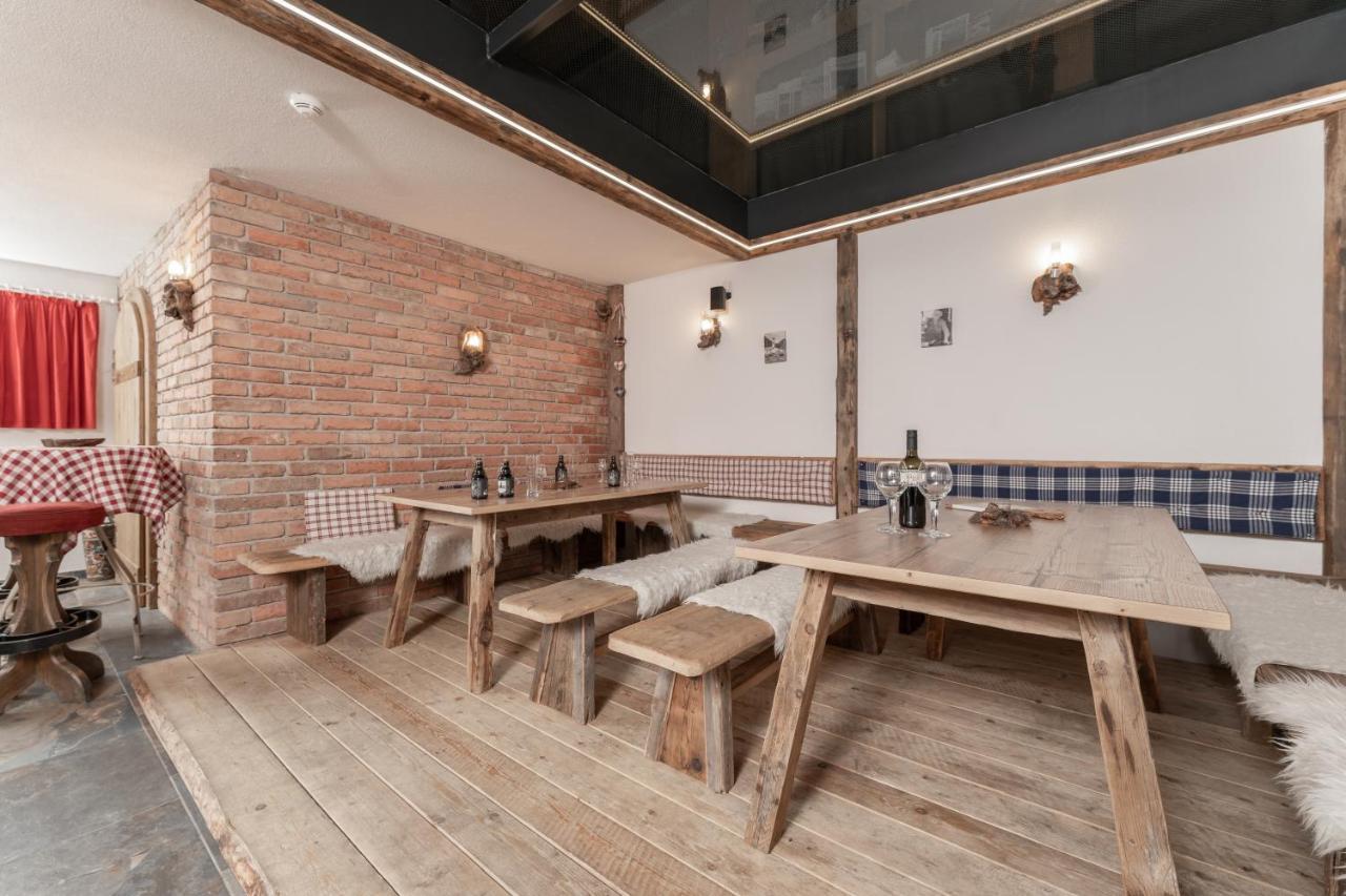 Aparthotel Ambiente Umhausen Bagian luar foto