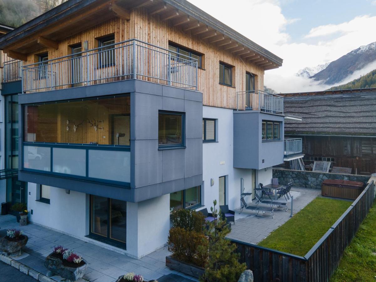 Aparthotel Ambiente Umhausen Bagian luar foto