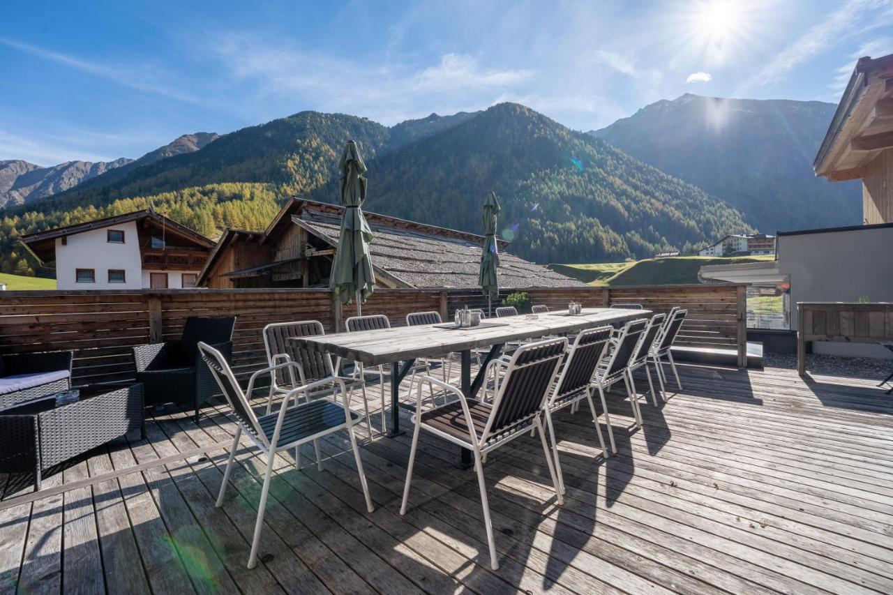 Aparthotel Ambiente Umhausen Bagian luar foto