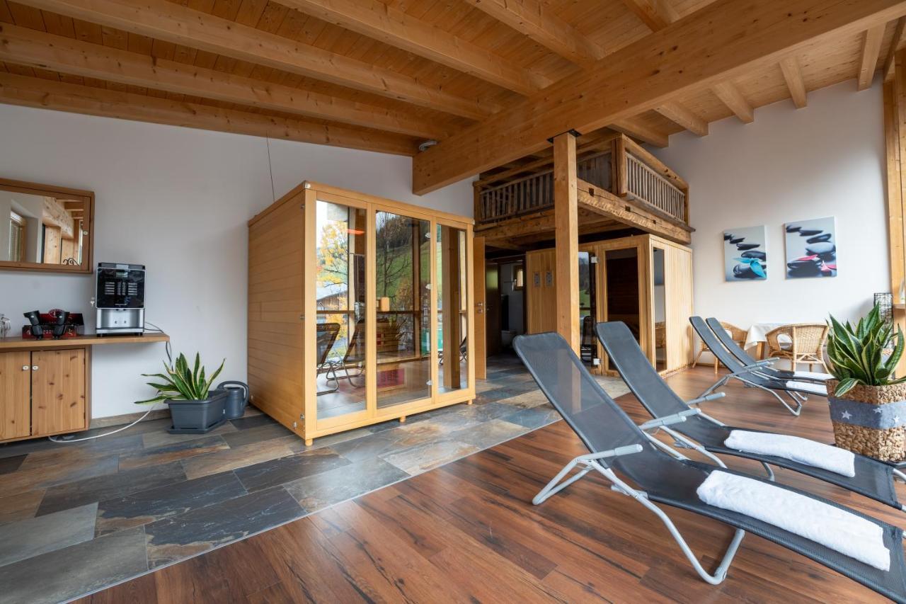 Aparthotel Ambiente Umhausen Bagian luar foto
