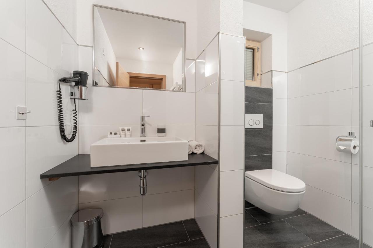Aparthotel Ambiente Umhausen Bagian luar foto