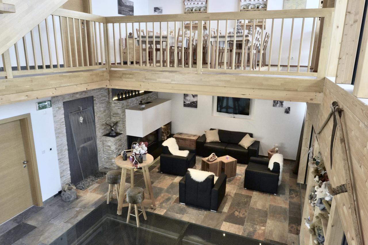Aparthotel Ambiente Umhausen Bagian luar foto